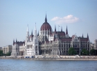 Parlamentul ungar: Persoanele care şi-au schimbat sexul nu pot beneficia de pensia specială pentru femei!