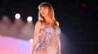 Polemică în America privind sexualitatea cântăreței Taylor Swift: Transmite mesaje secrete comunitatii LGBTQ+
