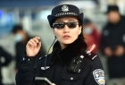 Politistii chinezi folosesc ochelari cu functia de recunoastere faciala
