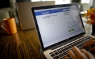 Regulamentul intern al Facebook despre sex, terorism şi violenţă