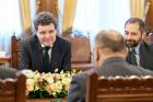 Să ștergem cu Burnetele: Consilierul lui Nicușor Dan cere rapid Marele Reset administrativ. Să luăm cash-ul de la populație si sa punem oamenii la muncă sa plătească taxe!