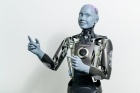 Sfatul scandalos pe care i l-a dat un chatbot unui adolescent: ce i-a propus să le facă părinților săi a fost la un pas de crimă