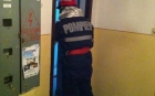 Surpriză pentru lucrătorii de la ISU veniţi să salveze o bătrână. "Victima" le-a răspuns la uşă