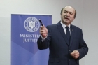 Tudorel Toader, atac dur la adresa Laurei Codruta Kovesi