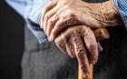 Un bărbat şi-a violat mama. El a fot liberat recent din puşcărie, făcuse închisoare tot pentru viol