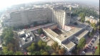 Un copil de 1 an şi 9 luni a ajuns la spital după ce a căzut de la etajul 2 al unui bloc