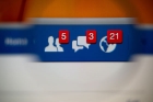 Un nou scandal pentru Facebook. Reţeaua de socializare a permis unor companii uriaşe să aibă acces la mesaje private