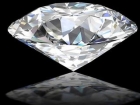 Un român ar fi furat din Franţa diamante şi inele în valoare de 5 milioane de euro