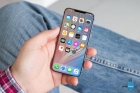 Zvonuri: Apple ar putea dezvolta iPhone XE, un nou smartphone de dimensiuni mici