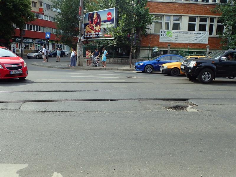 15 companii din domeniul semnalizării rutiere au încercat să trucheze o licitație de 120 milioane lei a Administrației Străzilor București