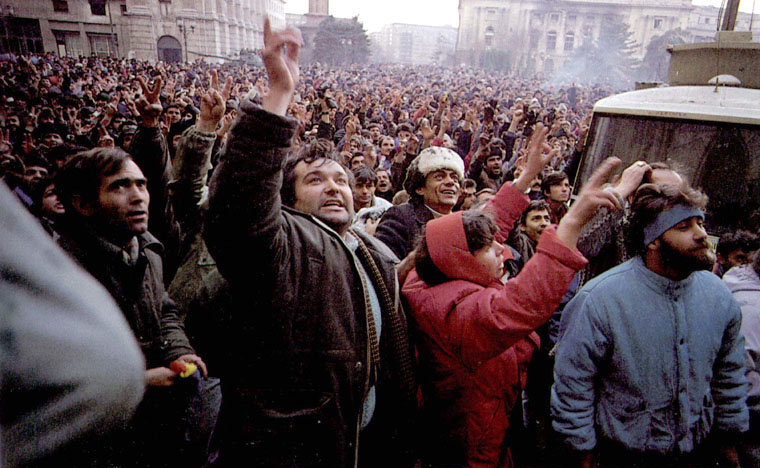 27 de ani de la inceputul Revolutiei din decembrie 1989. La Timișoara este zi de doliu în memoria victimelor