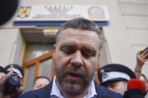 Șah mat politic - Ciprian Ciucu iese din cursa internă după dosarul de la DNA: 