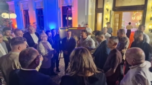 Mincinos notoriu pe timp de austeritate. George Simion și-a serbat ziua de naștere la un restaurant de mega-lux, cu miei la proțap și mare fast, deși neagă opulentul eveniment