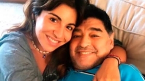 Șmenul cu Maradona pe bani grei: Surorile fostului star al fotbalului international sunt acuzate de fraudă