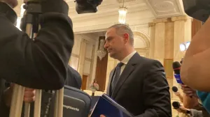 Alexandru Nazare (nominalizat la Finanțe cu aviz pozitiv) a prezentat parlamentarilor tragicul adevăr: „Nu putem să cheltuim mai mult decât avem