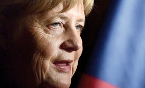 Angela Merkel recunoaște că a pierdut controlul pandemiei si baricadeaza Germania