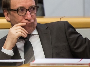 Austria reintroduce obligativitatea măștii FFP2 în spații interioare, la doar două săptămâni după eliminarea restricțiilor