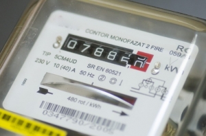 Blocaj la facturarea energiei electrice. Victimele, cei care au consumat peste 300 kWh în 2021