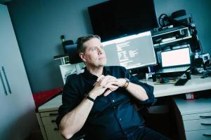 Când inteligența artificială găsește o soluție acolo unde medicina nu are răspuns: doctorii au ridicat din umeri, un chatbot i-a schimbat viața în câteva ore
