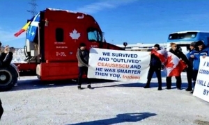 Camionagiii români de la protestul din Canada: