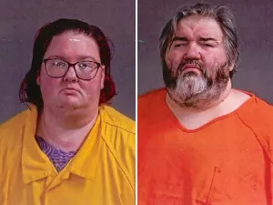 Caz șocant în SUA. Un copil de 7 ani, care cântărea 116 kilograme, a murit, iar părinții sunt acuzați de omor
