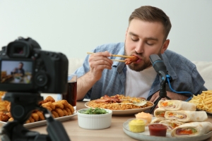 Ce e trendul „mukbang