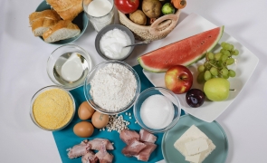Ce mănâncă românii: Top 3 alimente consumate zilnic sau aproape zilnic