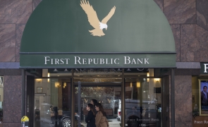 Cerc vicios în SUA: Cum s-a schimbat comportamentul cumpărătorilor bancari după prăbușirea First Republic, Signature şi Silicon Valley