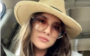 Clipe teribile pentru Ianis Hagi! Iubita sa a provocat un accident cu patru mașini. Conducea un Porsche fără asigurare