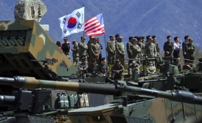 Coreea de Sud, SUA şi Regatul Unit exersează invadarea Coreei de Nord
