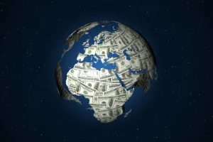 Datoria globală depăşeşte 365.000 de miliarde de dolari. Avertismentul economiștilor
