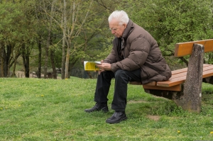 De ce oamenii nu vor putea trăi la nesfârșit chiar dacă îmbătrânirea ar putea fi încetinită. Speranța maximă de viață a oamenilor s-ar situa între 150 și 190 de ani