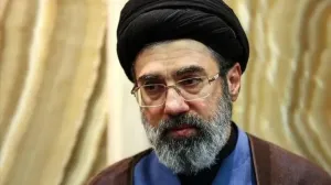 Desfigurat și cu răni grave - Ultimele date despre starea de sănătate a lui Mojtaba Khamenei
