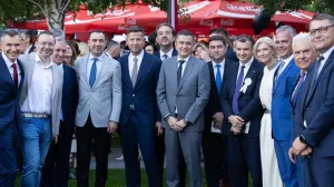 Dizidenții PNL au depus ordonanțe cerând suspendarea deciziilor Congresului. Printre reclamanți: Rareș Bogdan, Lucian Bode, Hubert Thuma, Andrei Baciu și Adrian Veștea