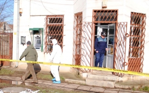 Două bancomate, aruncate în aer, azi noapte, în Timiș și Arad. Cum a reușit gruparea să dea loviturile