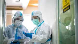 Ebola se extinde alarmant: aproape 500 de cazuri confirmate. OMS avertizează că ar putea deveni una dintre cele mai mari epidemii din istorie
