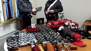 Furt spectaculos la Ducati: un român a furat piese destinate campionilor MotoGP si Superbike, de sute de mii de euro
