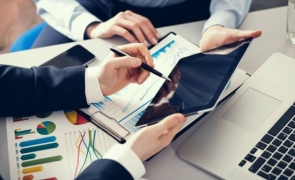 Globaliștii vor sa ne aducă la sapă de lemn in următoarele 3 luni: managerii români anunță că prețurile din comerț și construcții crește cu 40%