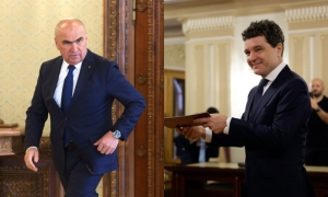 Ilie Bolojan îl blochează pe Nicușor Dan: Dezacord major intre presedinte si premier pe tema serviciilor secrete