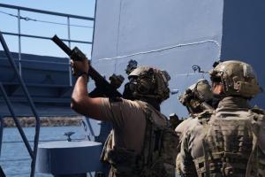 Jocul lui Ilie de la Șpăgărie: Companiile franceze, deranjate că România a semnat contracte mai scumpe prin SAFE cu Germania. 