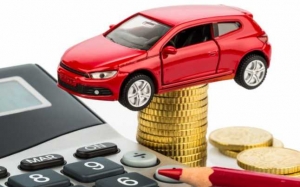 Lista prețurilor plafonate ale RCA: Cât vor plăti persoanele fizice în funcţie de vârstă şi capacitatea cilindrică a maşinii