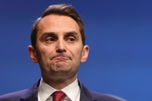 Mâna dreaptă a lui Ilie Bolojan vrea austeritate dar pentru alții: El are mașină cu SPP și stă în vilă RA-PPS