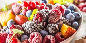 Mare atenție la cuptorul cu microunde: Alimentele care devin toxice dacă sunt încălzite sau dezghețate cu acest aparat