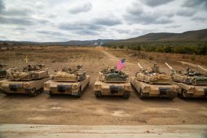 NATO pregătește un răspuns armat la războiul hibrid al Rusiei. Este luată în considerare inclusiv doborârea aeronavelor rusești