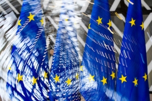 Noi percheziții la Parlamentul UE în cadrul anchetei privind ingerințele Rusiei

