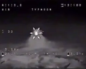 Obiect misterios filmat de armata ucraineană. Kievul investighează o posibilă legătură cu arme secrete rusești sau cu OZN-urile din dosarele desecretizate de SUA