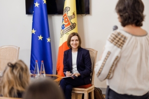 Petrecerea a durat doar cateva zile: Cum pierde partidul Maiei Sandu majoritatea în Parlament după alegerile din Republica Moldova