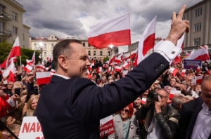 Polonia și-a ales președintele: Karol Nawrocki a câștigat alegerile la o diferență extrem de mică de Rafal Trzaskowski