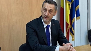 Primarul De Mezzo l-a bătut pe secretarul municipiului Slatina după ce l-a înjurat și l-a spurcat.  A fost salvat de viceprimăriță