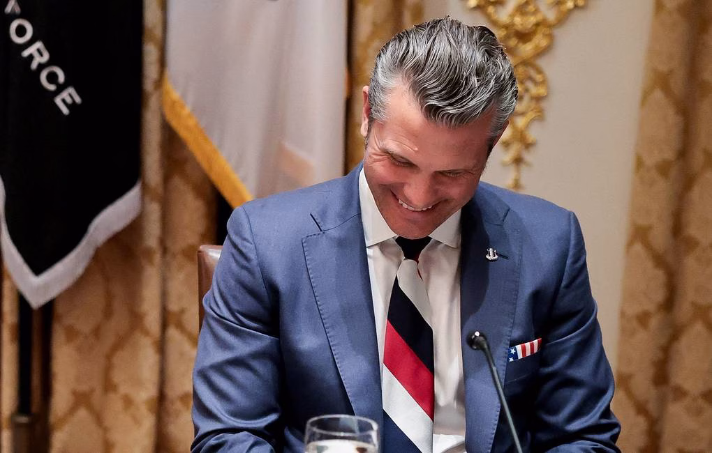 Războiul de la vârful Armatei americane nu mai poate fi ascuns
